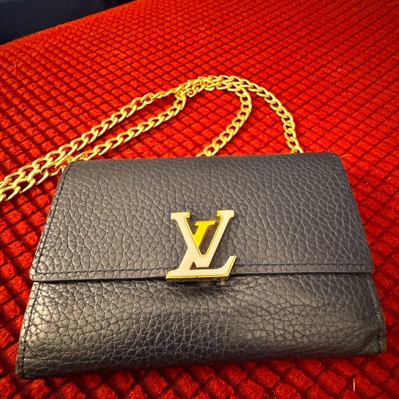 LOUIS VUITTON Accessories - Louis Vuitton Tri-fold Parnacea Portefeuille Capucine Monogram Flower Liner